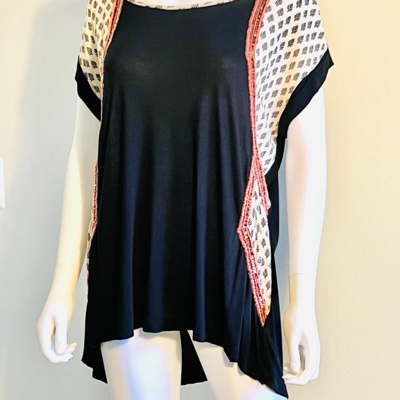 Anthropologie Akemi & Kin Boho Orange & Black Embroidered Sequins Top, M, NWT - Picture 3 of 10